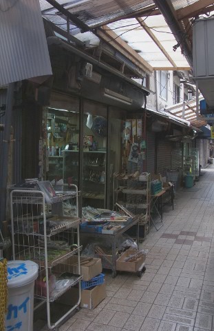 大阪日本橋の道具屋